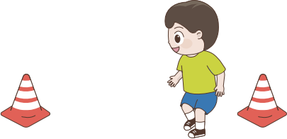 아스콘(꼬깔)과 아스콘 사이를 뛰는 듯한 아이의 모습이 담긴 이미지